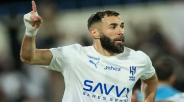 اختبار صعب لبنزيما.. الهلال يحدد القرار خلال ساعات